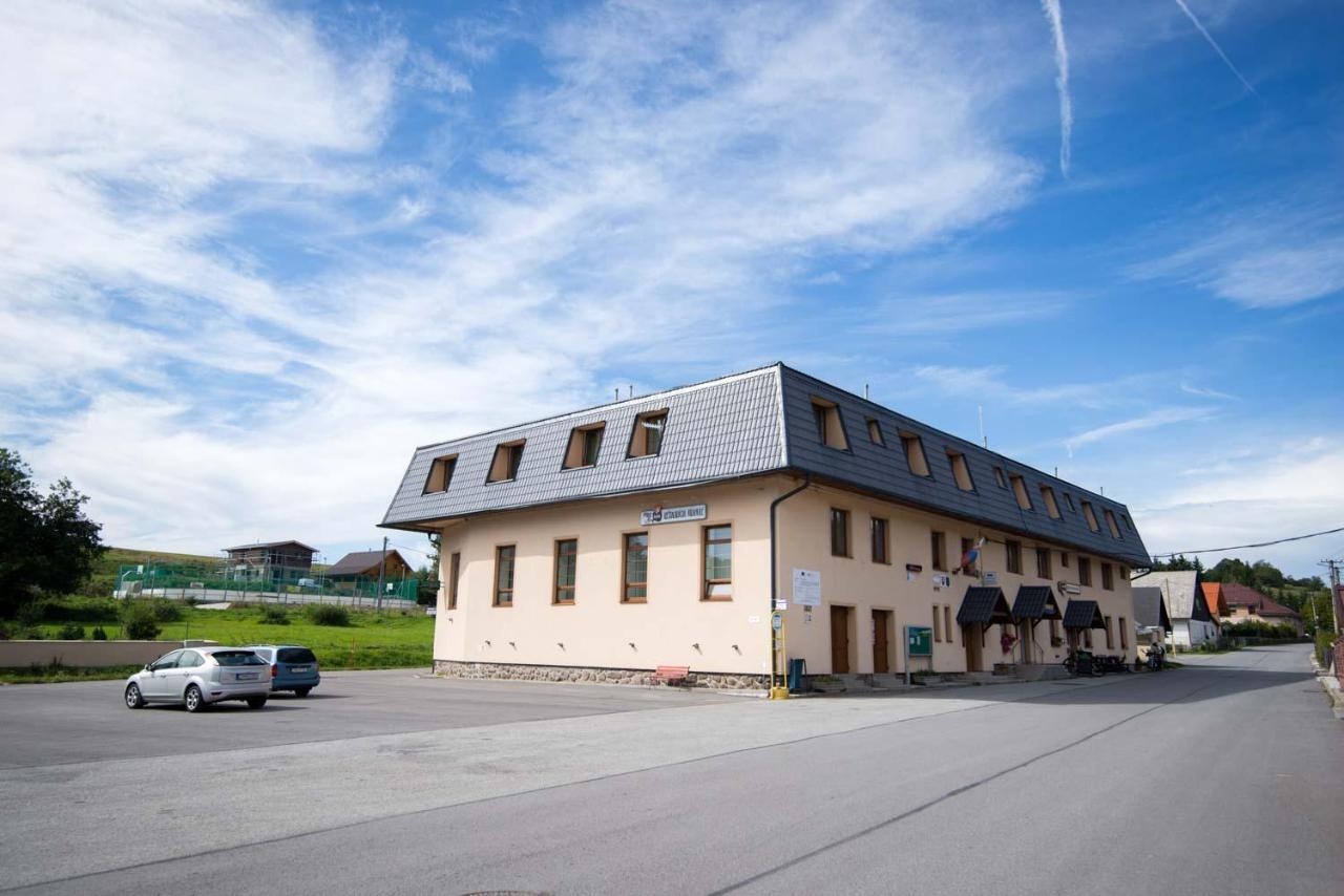 Penzion Krahule Kremnica Buitenkant foto